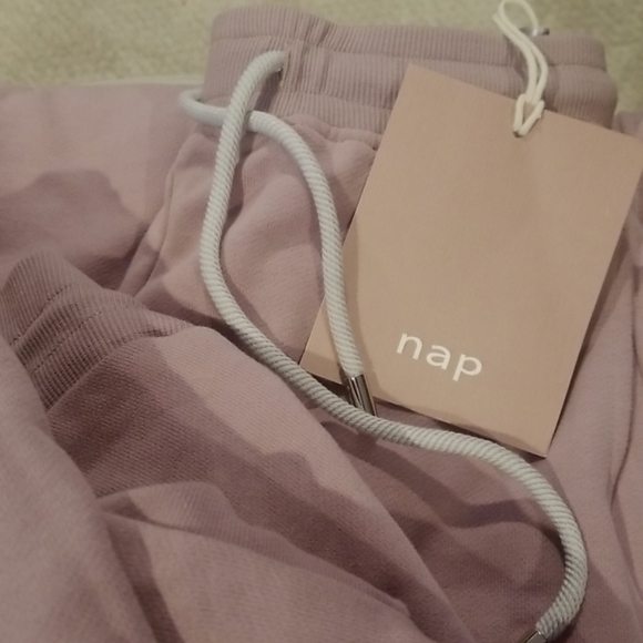 Drawstring Hem Sweatshirt & Balloon Sweatpants Set (Dove Purple) -NAP Loungewear - Picture 11 of 13